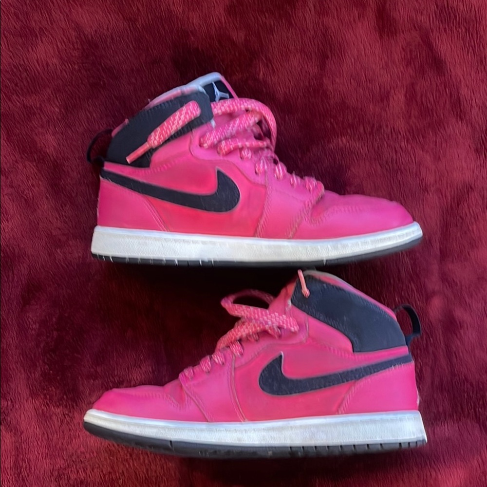 Jordan Pink Sneakers High-Top - Picture 3 of 6